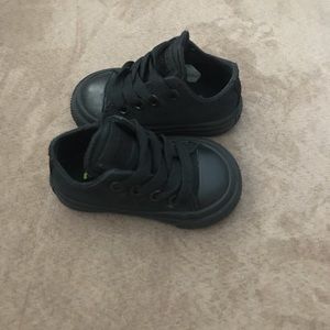 Black toddler converse